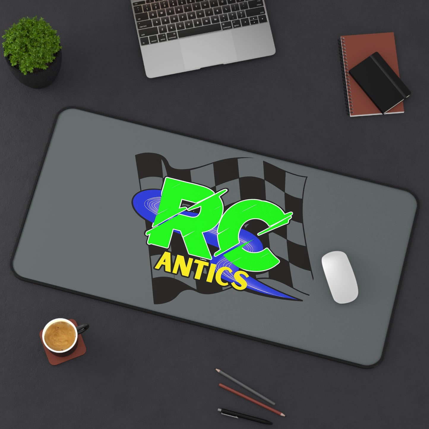RC Antic Checkered Flag Tech/Work Desk Mat